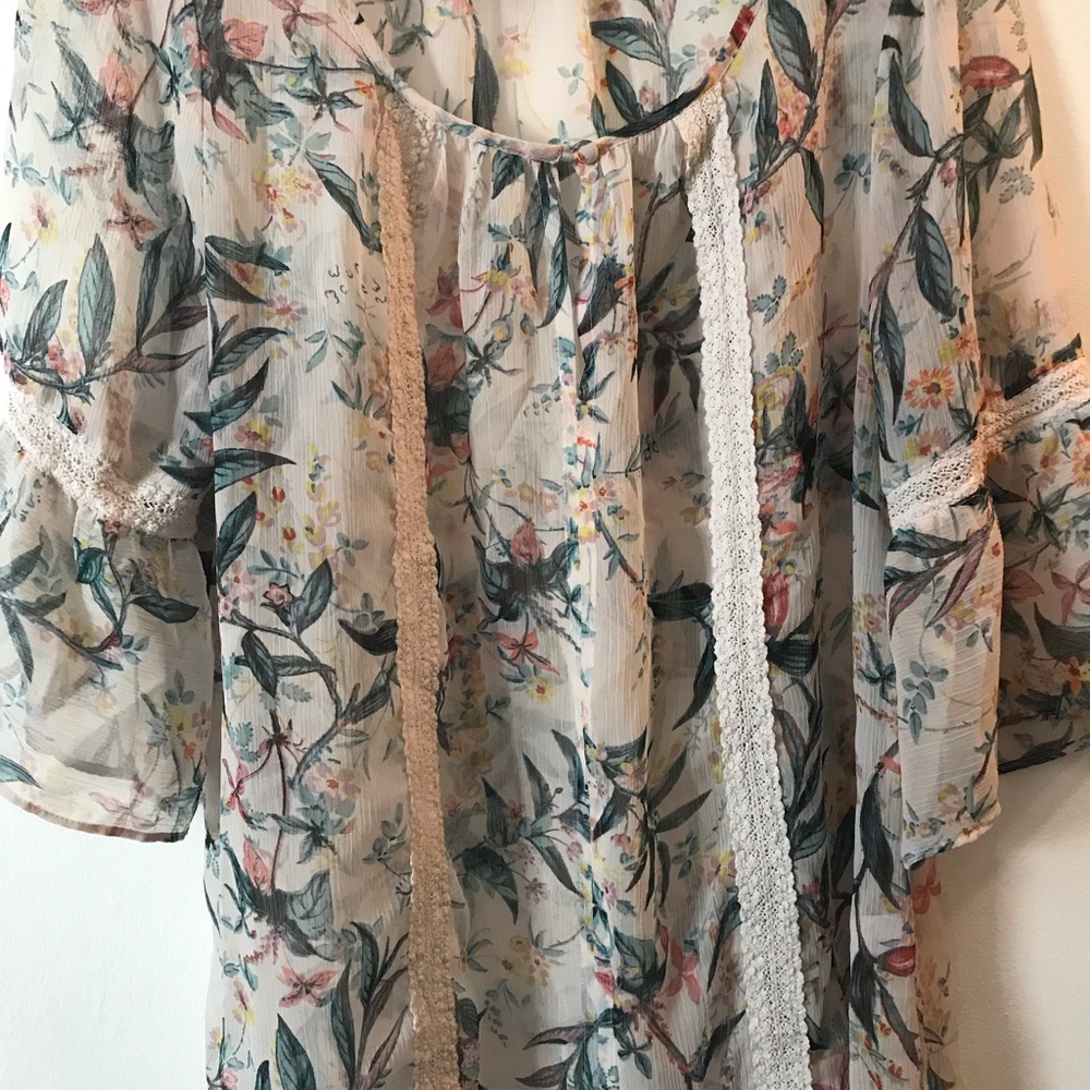 Lauren Conrad Shirt
